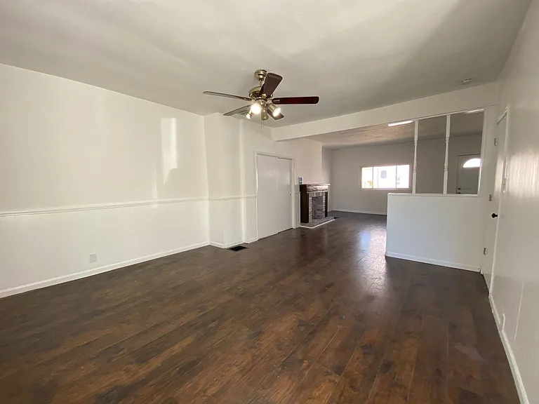 446 Sapphire Way — Photo 3