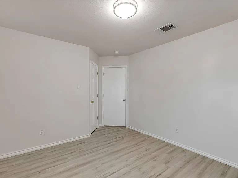 3207 Barksdale Dr — Photo 27
