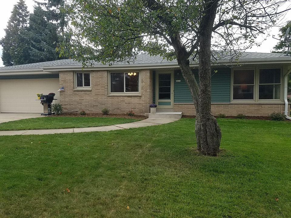 1st image of 4611 N 107th St