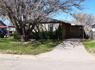 905 E 14th St, Big Spring, TX 79720