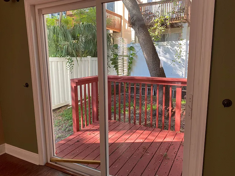 3131 Santorini Ct — Photo 23