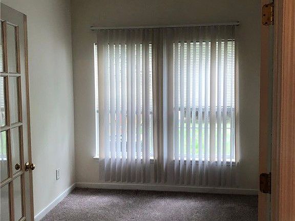 4th image of 1525 Olde Sage Ct