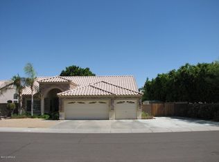 6747 W Wahalla Ln, Glendale, AZ 85308