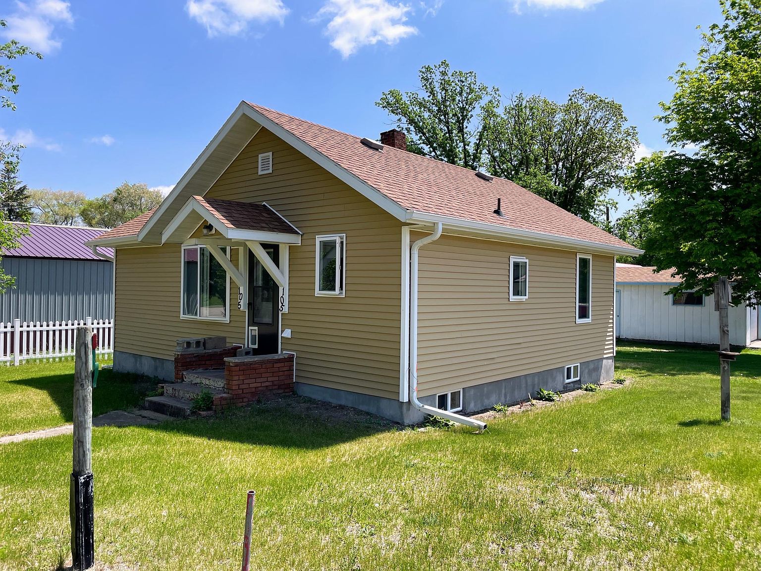105 3rd Ave N, Dent, MN 56528 Zillow