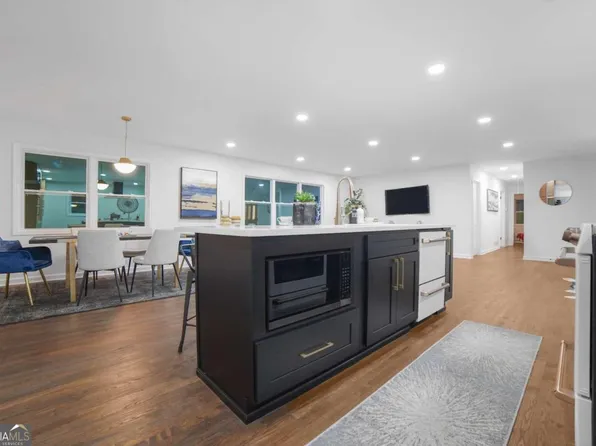 3358 Lynfield Dr SW, Atlanta, GA 30311