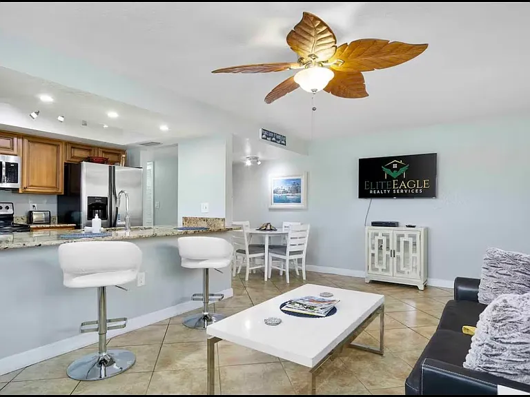 10265 Gulf Blvd #309 — Photo 7