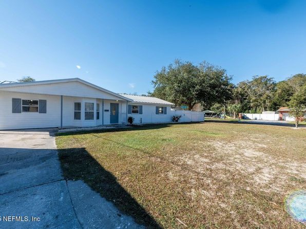 204 SARA Drive, Jacksonville, FL 32218