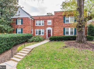 1736 N Rhodes St, Arlington, VA 22201