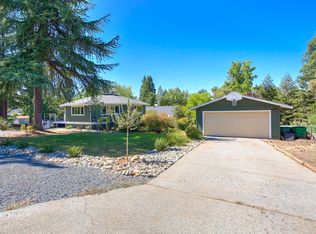 22754 Sunset Ridge Dr, Auburn, CA 95602