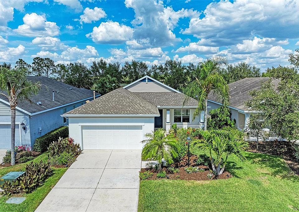 4831 Silvermoss Dr, Sarasota, FL 34243 | Zillow