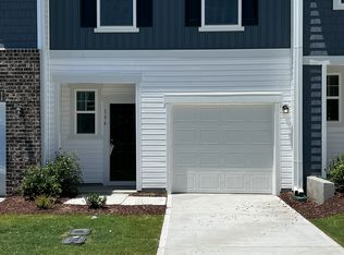 136 S Chubb Rdg, Clayton, NC 27520