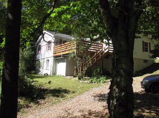 397 Diamond Notch Rd, Lanesville, NY 12450