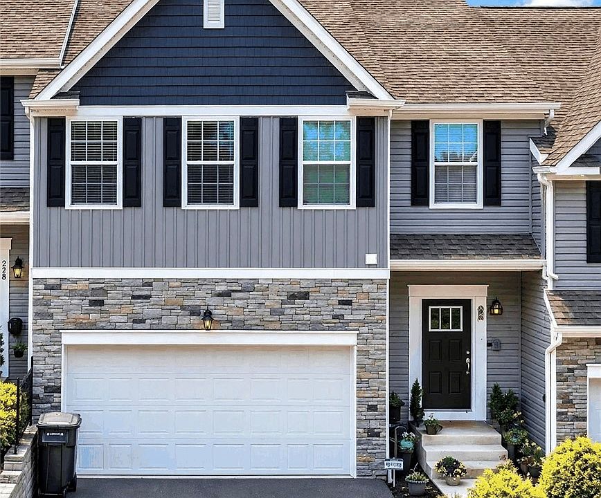 1st image of 380 Trinity Way