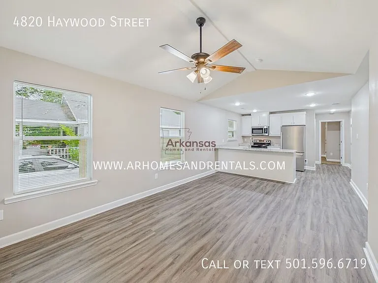 4820 Haywood St — Photo 3