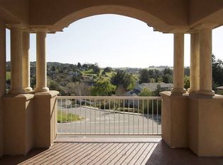 537 Larch Dr, Petaluma, CA