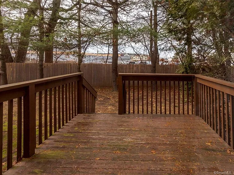 22 Windwood Dr #22 — Photo 16