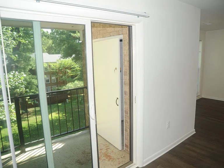 830 Quince Orchard Blvd #202 — Photo 7