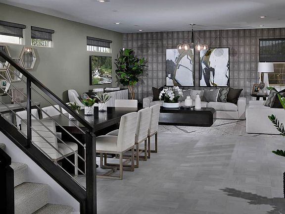 PLAN 4 MODEL - DINNING