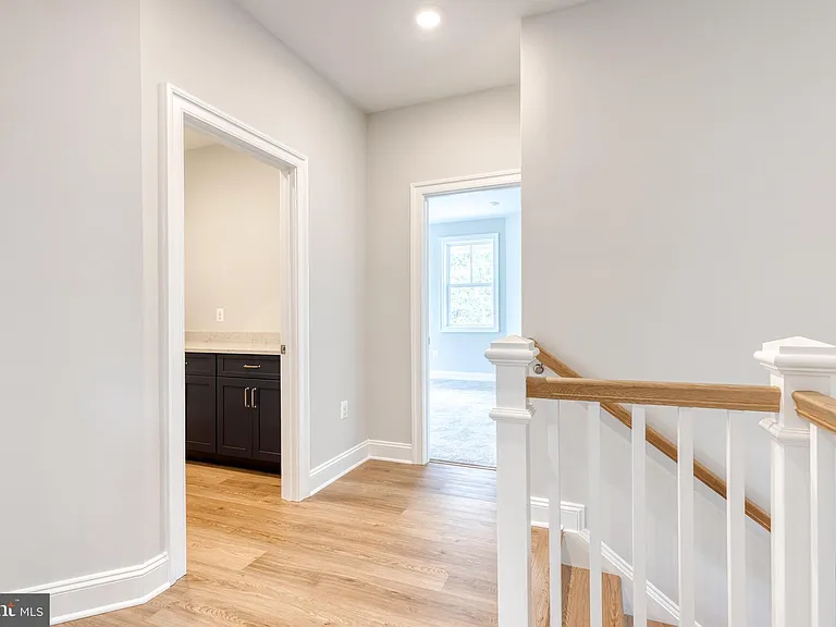 610 Echo Cove Dr — Photo 41
