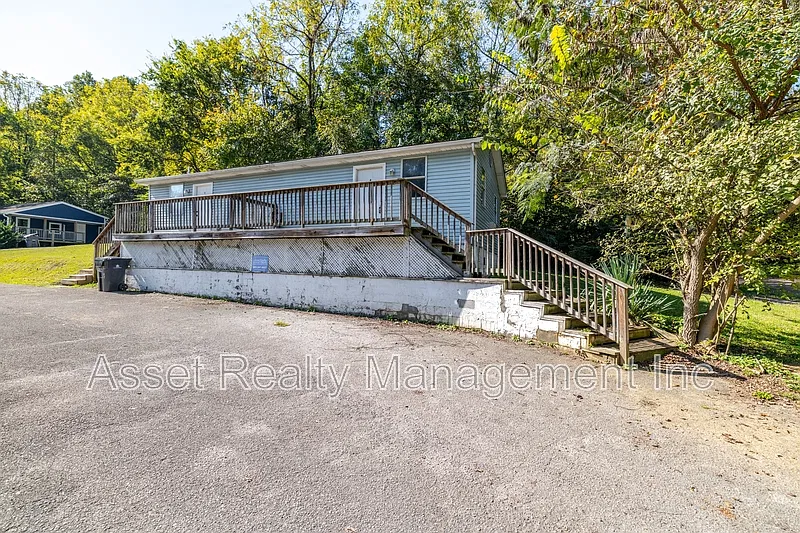 1 bed, 1.0 bath, 850 sqft, $875 — Photo 3