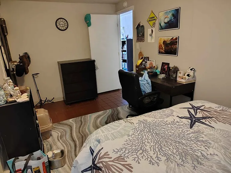 Francesca Apartments — Photo 36