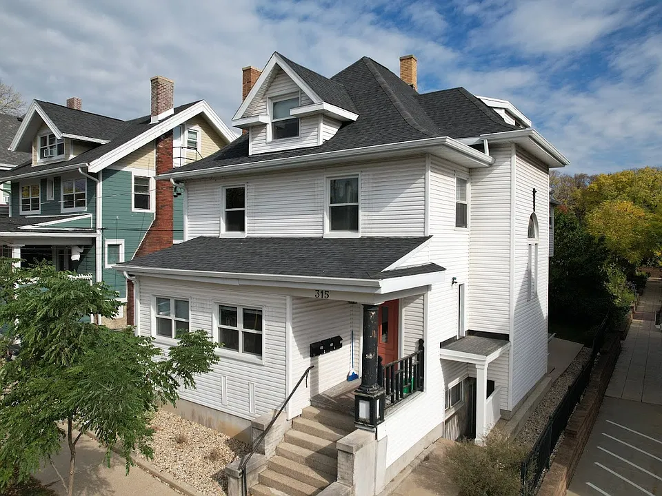315 N Blair St #3