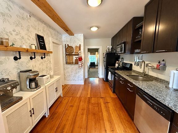 5th image of 6 Union St #3