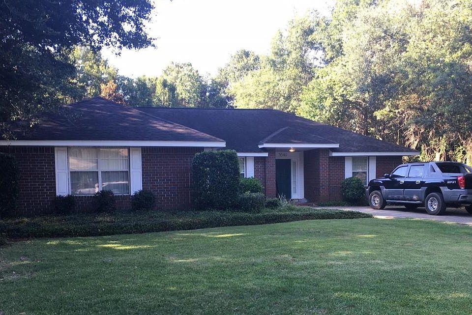 3549 Stratford Ln.