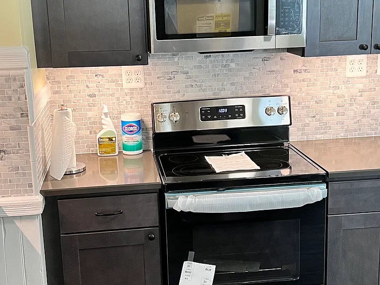 159 Fort Pleasant Ave #2 — Photo 4