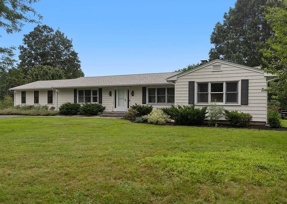 27 Lockwood Ln, Topsfield, MA 01983 | Zillow