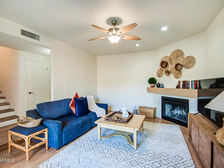 5640 E Bell Rd #1010 — Photo 11