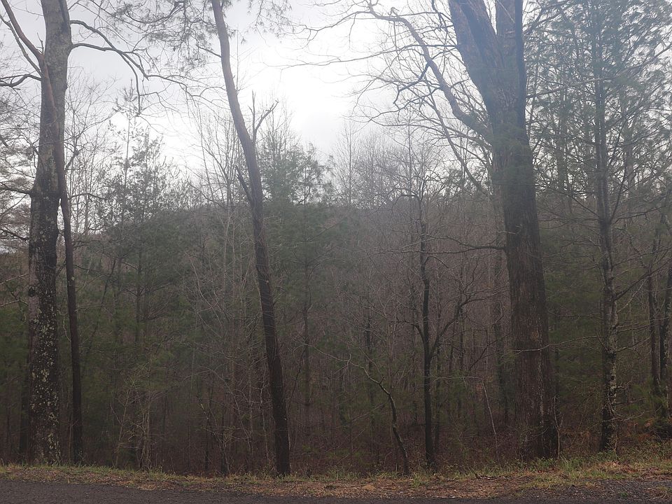 2nd image of 355 Smithfield Rd