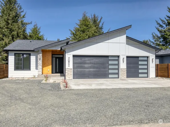 164 N Narwhal Loop NW, Ocean Shores, WA 98569