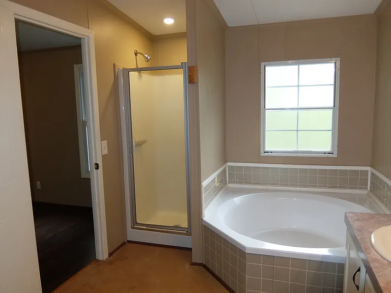36 Lake Eden Cir — Photo 13