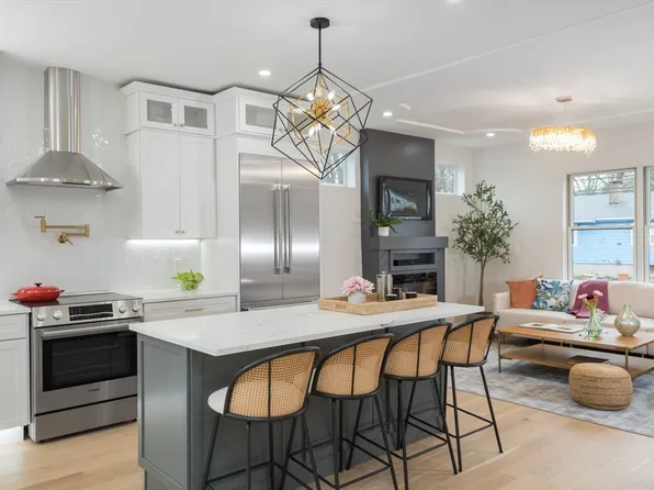 6 Gordon Rd, Arlington, MA 02474