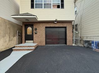 152 Magnolia Ave FLOOR 1RST, Elizabethport, NJ 07206
