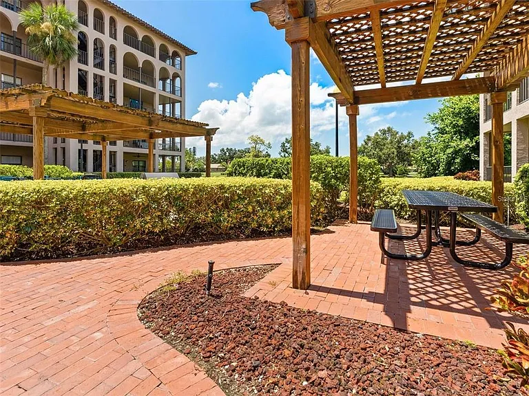 6150 Gulfport Blvd S #514 — Photo 18