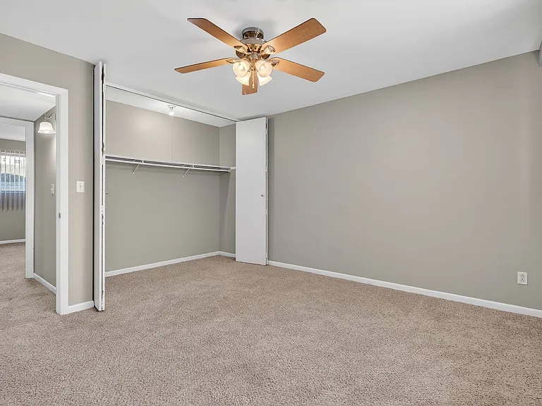 Brookview Apartments — Photo 39