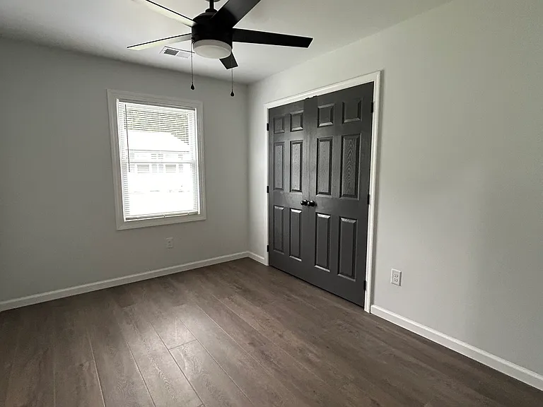 147 N Church St #2 — Photo 14