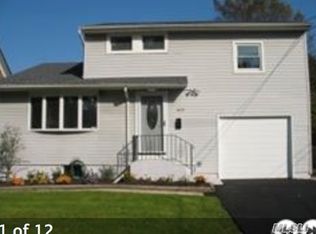 675 Deer Park Ave, Babylon, NY 11702