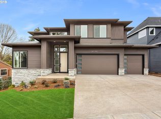 8744 SW Inez St, Tigard, OR 97224