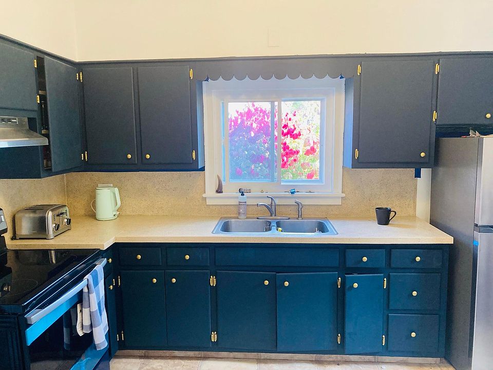 75 Division St Catskill NY Zillow Apartments for Rent in Catskill