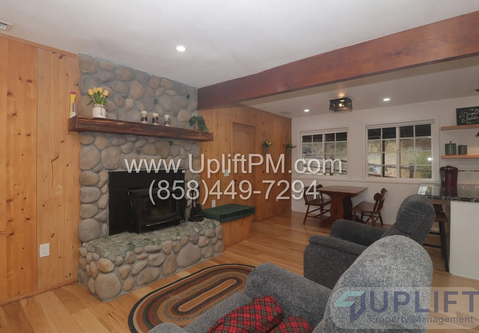 3 bed, 2.0 bath, 918 sqft, $2,900 — Photo 1