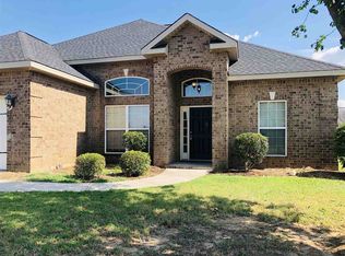 200 Downshire Way, Warner Robins, GA 31088