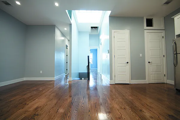 Rented by Brooklyn Group | media 19