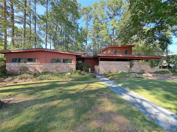 502 W 33rd St, Lumberton, NC 28358