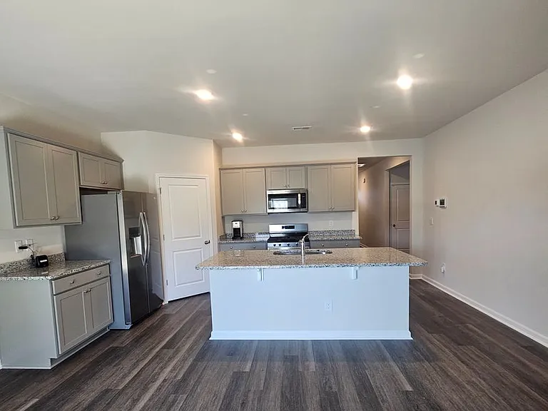 143 Honey Jar Way — Photo 4