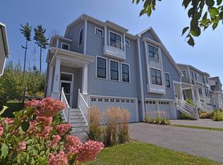 304 Obrien Farm Rd, South Burlington, VT 05403