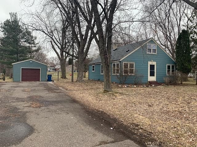 2nd image of 538 Tipton Ave NW