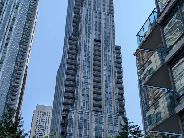 11 Yorkville Ave, Toronto, ON